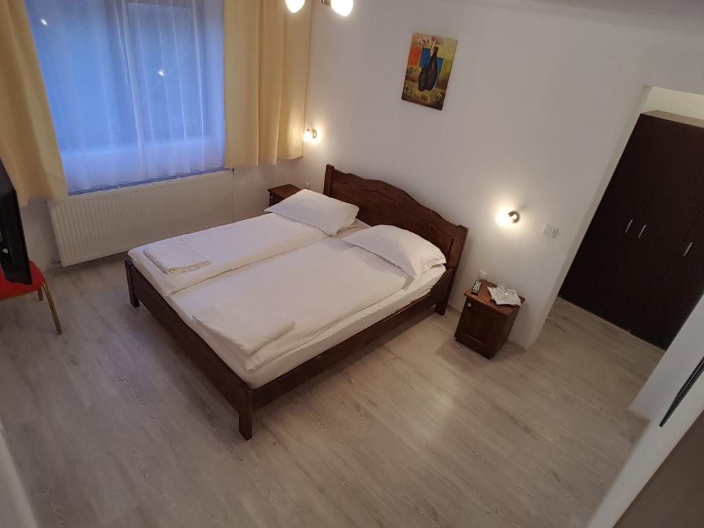 Casa Presecan Talmacel Bagian luar foto